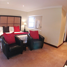 Rosebank-Lodge-Guesthouse-04